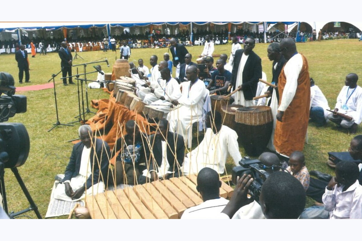 Entenga, Amadinda, n'Empuunyi nga bivugira Ssaabasajja Kabaka